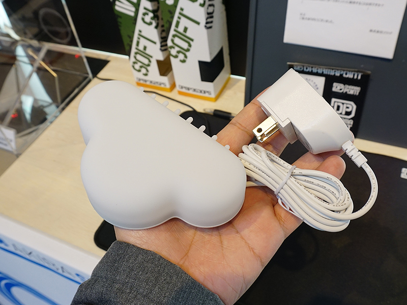 別売りのSwitchBot Hub