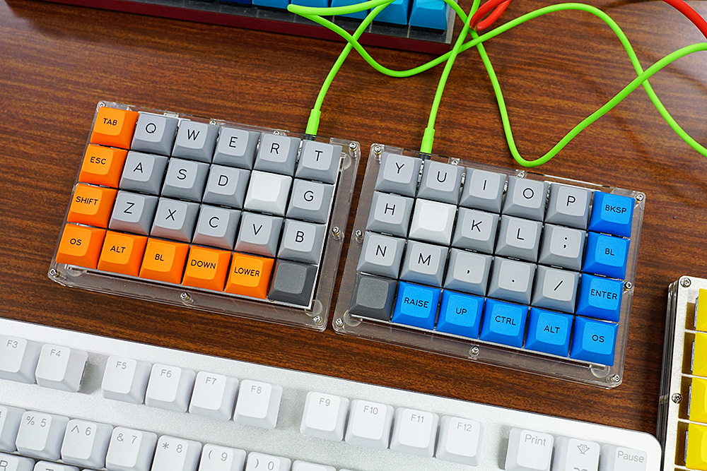 こちらは立て列が少ないセパレートタイプ。