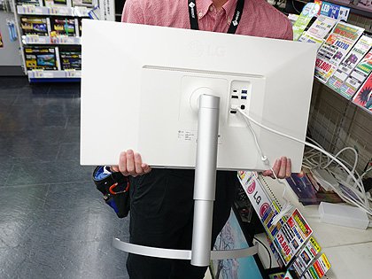 HDR10対応の27型4K液晶「27UK850-W」が発売、ハードキャリブレーション