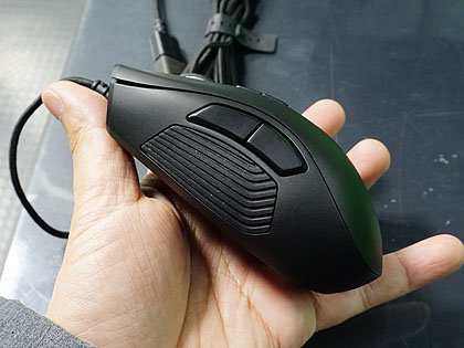 ゲーム別にサイドボタンを変更できるRazer製マウス「Naga Trinity」が