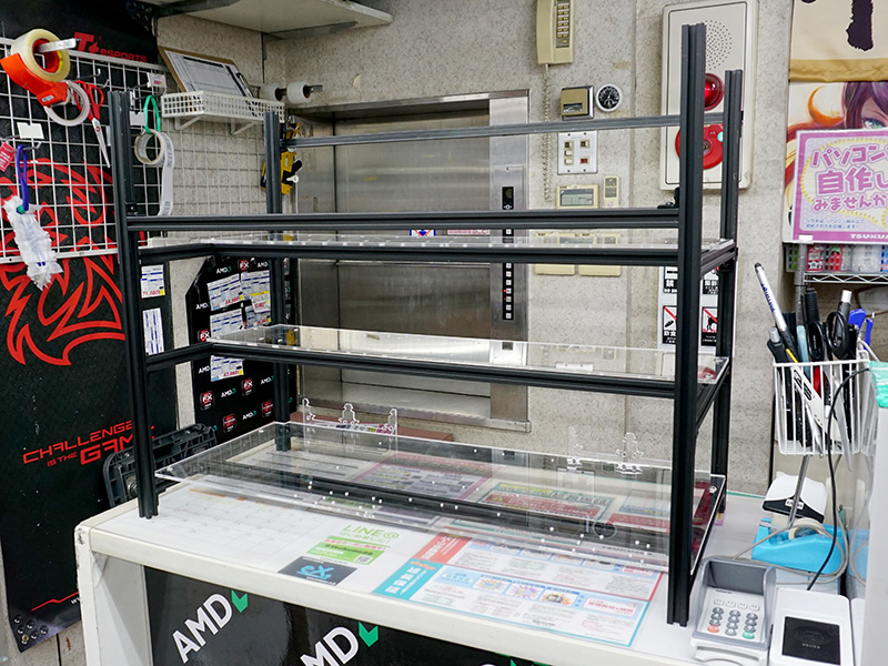 写真はブラックモデル