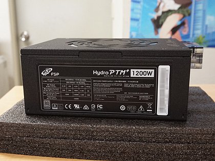 水冷+空冷のハイブリッド電源「Hydro PTM+」が発売、価格は99,800円