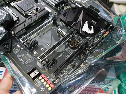 GIGABYTEのゲーミングマザー「Z370 AORUS ULTRA GAMING 2.0」が発売