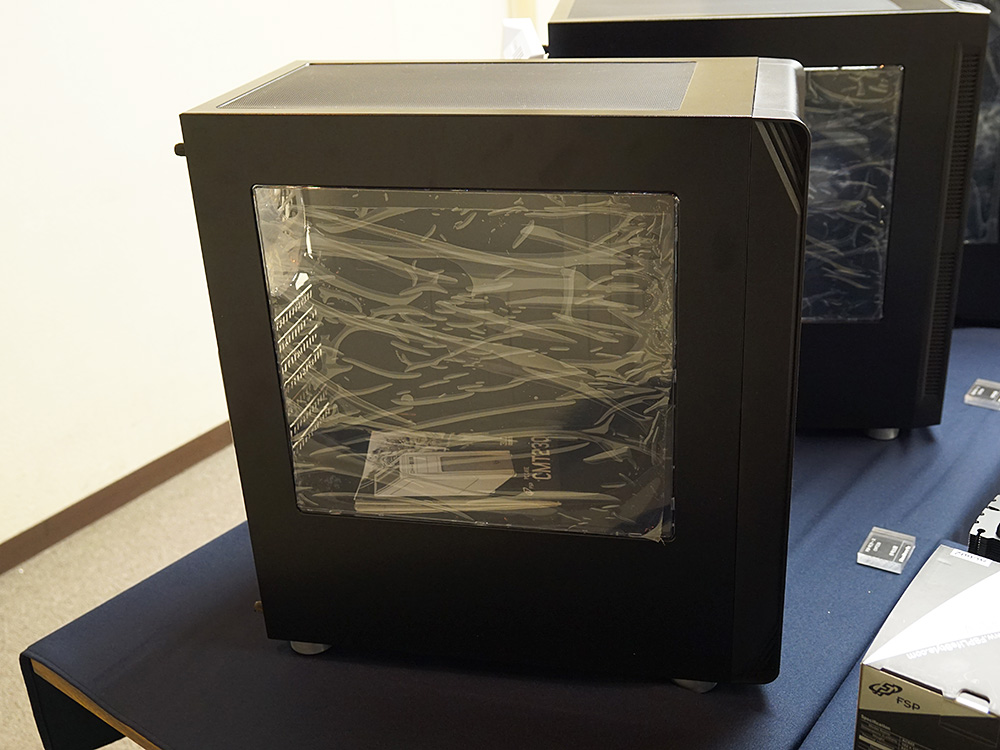 冷却性重視の「CMT230」