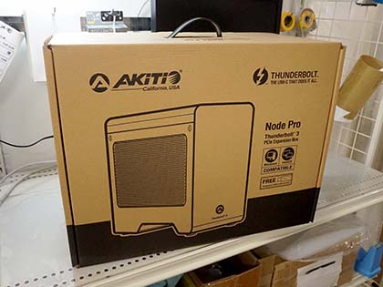 拡張カードを外付けできるPCIeボックス「Node Pro」が発売、500W電源を