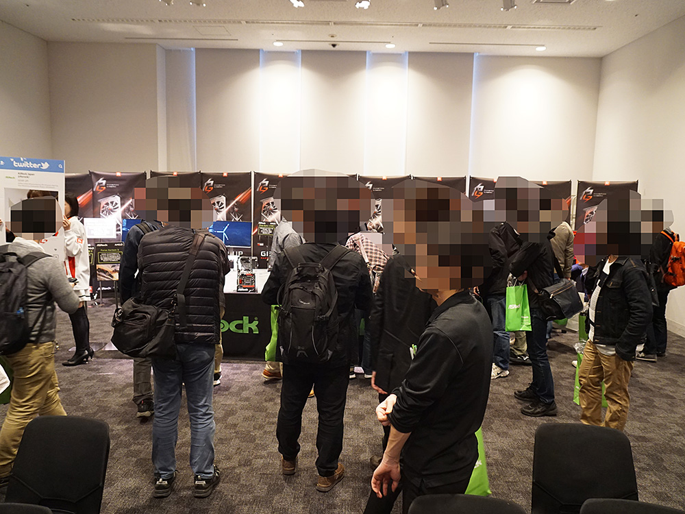 発表会場には多くの一般ユーザーも訪れていた