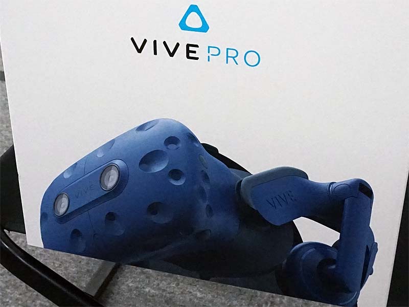HTCのVR対応HMDの最新モデル「VIVE Pro」