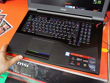 第8世代Core i7やGeForce GTX 1080搭載の17.3型4Kノート「GT75 Titan 