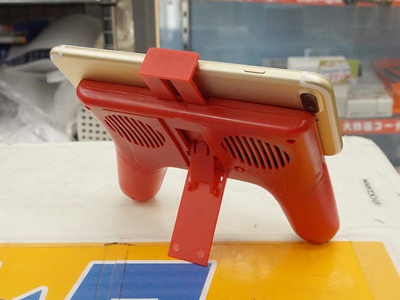 iPhone 7 Plus（別売り）の取り付け例