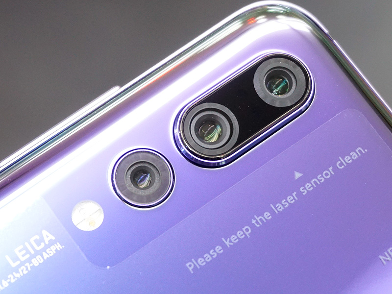 Leicaによるトリプルレンズカメラを搭載
