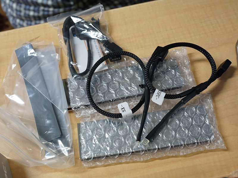 Universal Memory Side Plate（Twin Set）