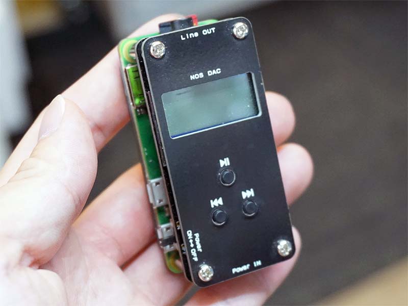NosPiDAC ZeroにRaspberry Pi Zeroを装着した様子