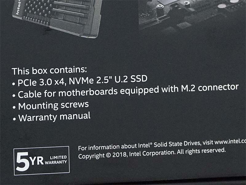 NVMe対応の2.5インチSSD