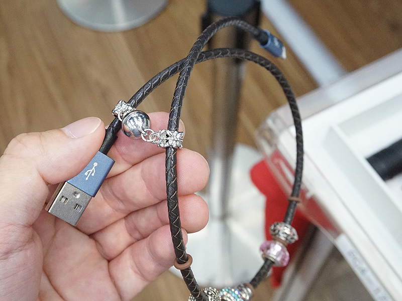 マグネットで留めた状態