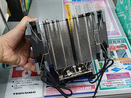 サイズの巨大CPUクーラー「NINJA 5」が7月に発売、重さは1kg以上