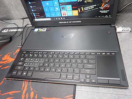 6コアCore i7やGeForce GTX 1080搭載の薄型ゲーミングノートが