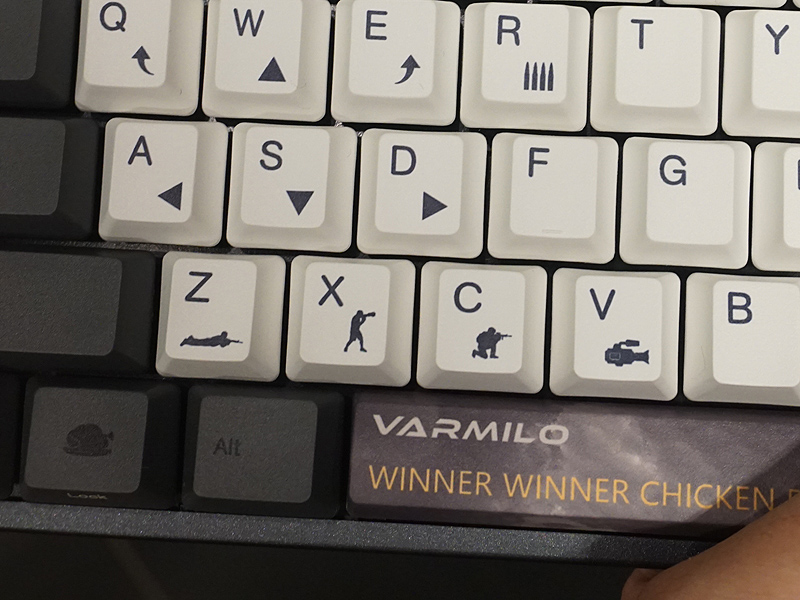 PUBGを連想させるキーキャップ