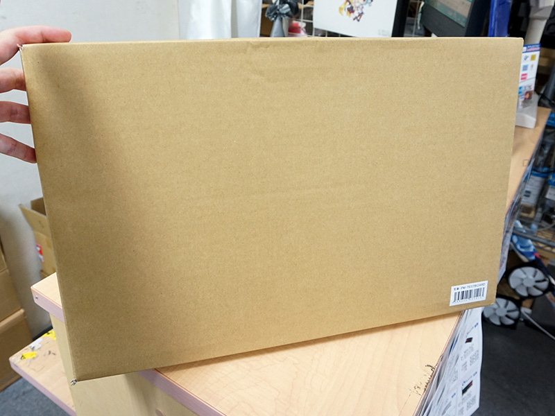 製品パッケージ