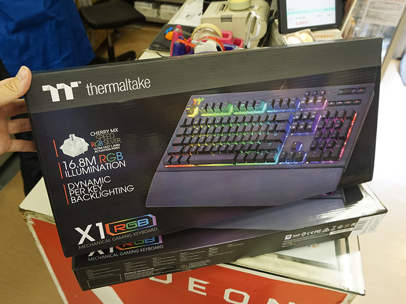 Cherry MX Speed RGBモデル（KB-TPX-SSBRJP-01）