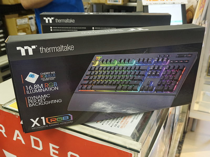 Cherry MX Blue RGBモデル（KB-TPX-BLBRJP-01）