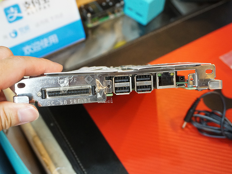 1スロットに収まっている