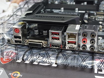 マザーボード　CPUセット　B450 Amazon.co.jp: GIGABYTE B450 AORUS ELITE ATX ゲーミング