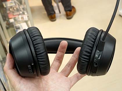 PS4でも使えるワイヤレスヘッドセット「HyperX Cloud Flight」が発売