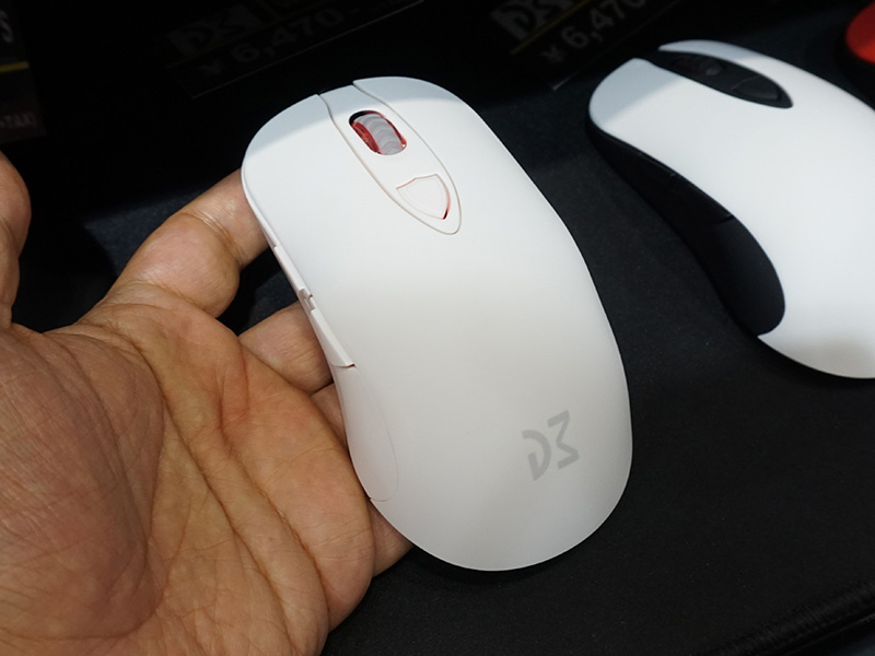 ブリザードホワイト（光沢無し）