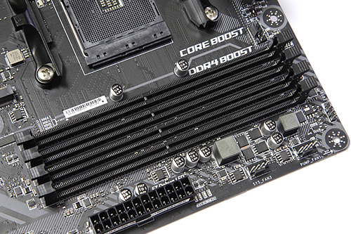 Ryzenマザーの新鉄板となるか、MSI B450 TOMAHAWKは新設計で使い勝手が