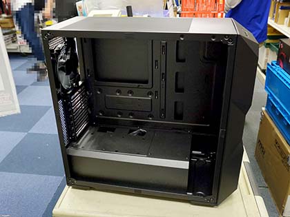 ダイヤモンドカットデザインのPCケース「MasterBox TD500L」がCooler