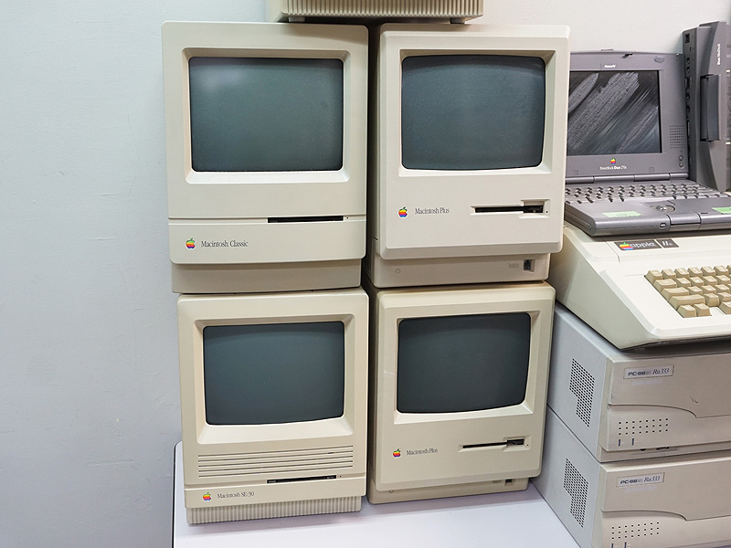 Macintosh SE/30やMacintosh Classicなど