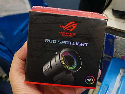 その他 ASUS ROG SPOTLIGHT trogspotl4.jpg