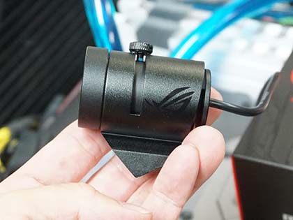 その他 ASUS ROG SPOTLIGHT trogspotl4.jpg