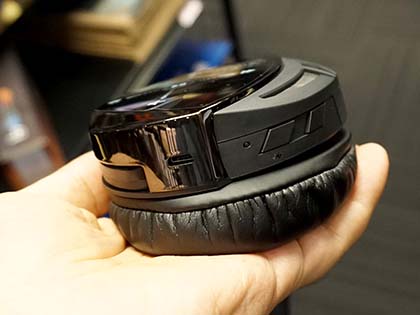 Bluetooth+USB接続対応のヘッドセット「ROG Strix Fusion 700」が発売