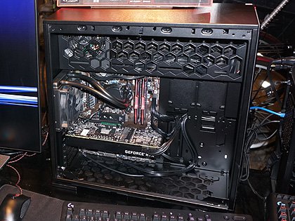 G-TuneのGeForce RTX 2080搭載PCの受注販売がスタート、実機展示中 
