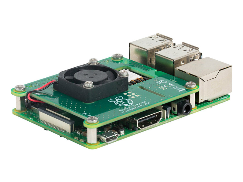 装着例（Raspberry Pi 3 Model B+は別売り）