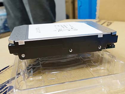 外付けハードディスク・ドライブ HDD TOSHIBA MN07ACA12T:12000.1GB 東芝 MN07ACA12T/JP [12TB SATA600 7200] 価格比較 - 価格.com