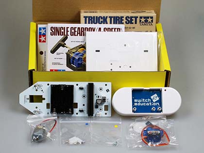 ホビーラジコン Moritat micro:bitで制御できるラジコンカー「bitPak:Racer」が入荷