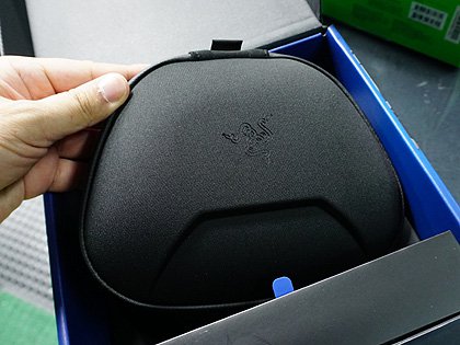 RazerのPS4向け高級ゲームパッド「Raiju Ultimate」が発売、実売3万円