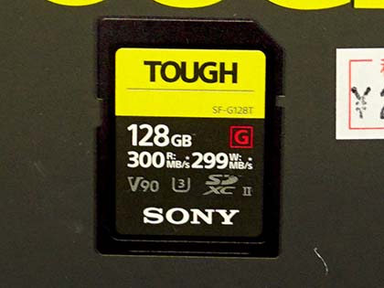 一体成型を実現したソニーの高耐久SDカード「TOUGH」の海外版が入荷