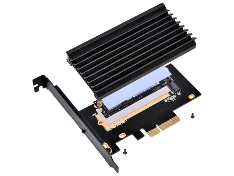 組み立てイメージ（SSDは別売り）