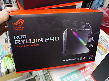ASUSの水冷クーラー「ROG RYUJIN」が登場、Noctua製ファン搭載 - AKIBA