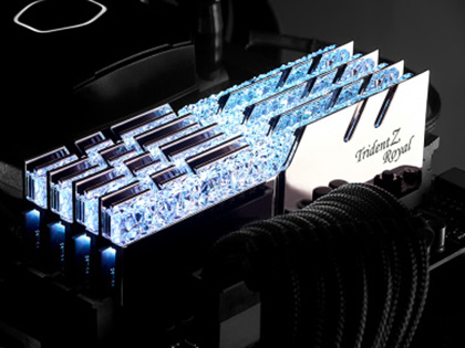 ゴージャス仕様”の光るDDR4メモリ「Trident Z Royal」が発売、計10製品