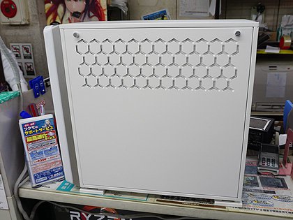 PCケース(自作PC用) IW-307-WHITE INWIN IW-307-White 307 - 製品詳細