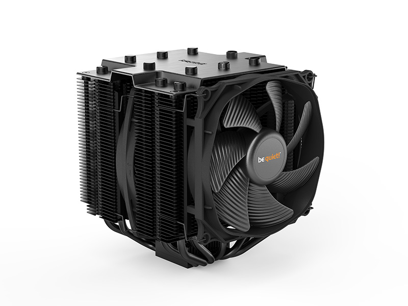 CPUクーラーの形状は同じ。付属のリテンションキットが異なる