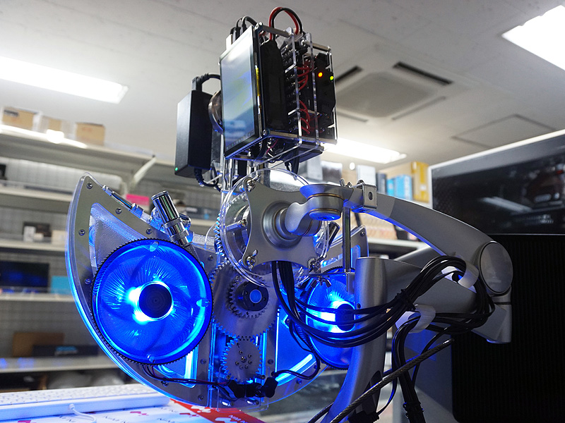 本体裏側の様子