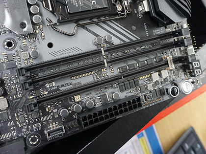 i9-9900KとROG MAXIMUS XI APEXとDDR4メモリ64GB i9-9900KとROG MAXIMUS XI APEXとDDR4メモリ64GB i9-9900KとROG MAXIMUS