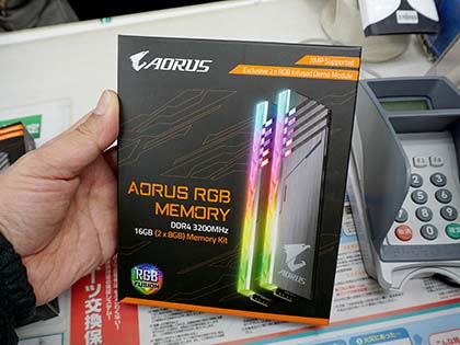 ダミーモジュール同梱のDDR4メモリ「AORUS RGB Memory」に新モデル