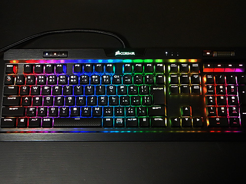 Corsair K70 RGB MK.2 ゲーミングキーボード
