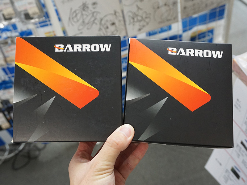 各製品ともパッケージは共通